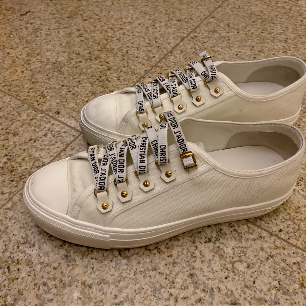 Dior Sneaker - Picture 2 of 4